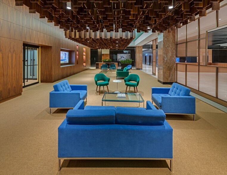 More Photos Of 919 Milam St, Houston Office For Sale