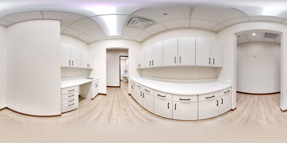 More Photos Of 3242 Preston Rd, Plano Medical For Sale