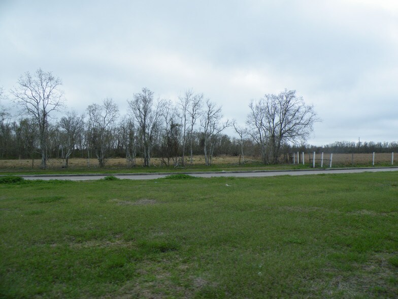 More Photos Of 25th Ave N at Hwy 3, Texas City Land For Sale