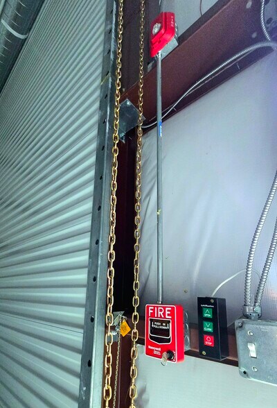 More Photos Of 2701 14th St W, Bradenton Manufacturing For Lease