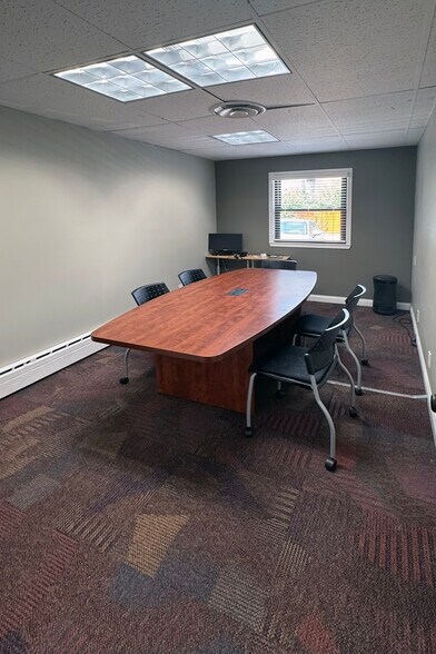 More Photos Of 777 7th St E, Saint Paul Office For Lease