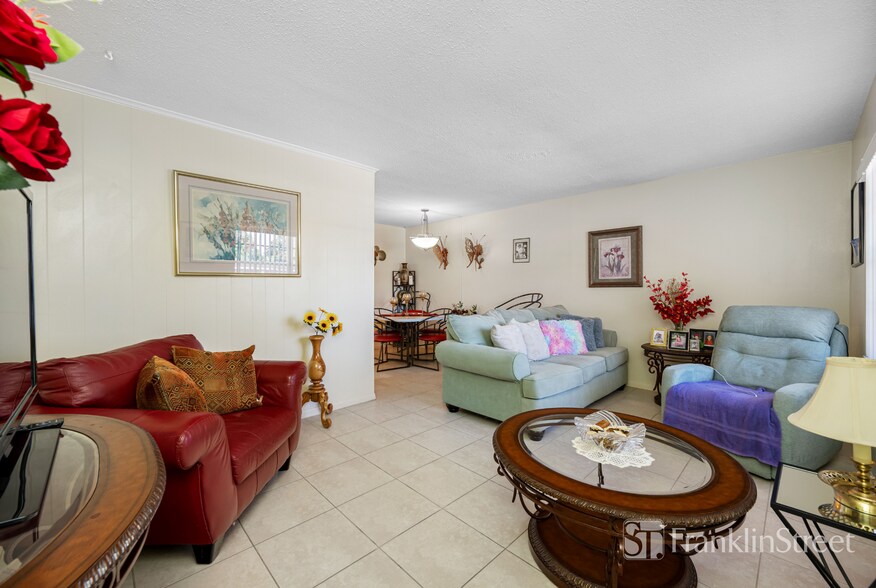 More Photos Of , Tampa Multifamily For Sale