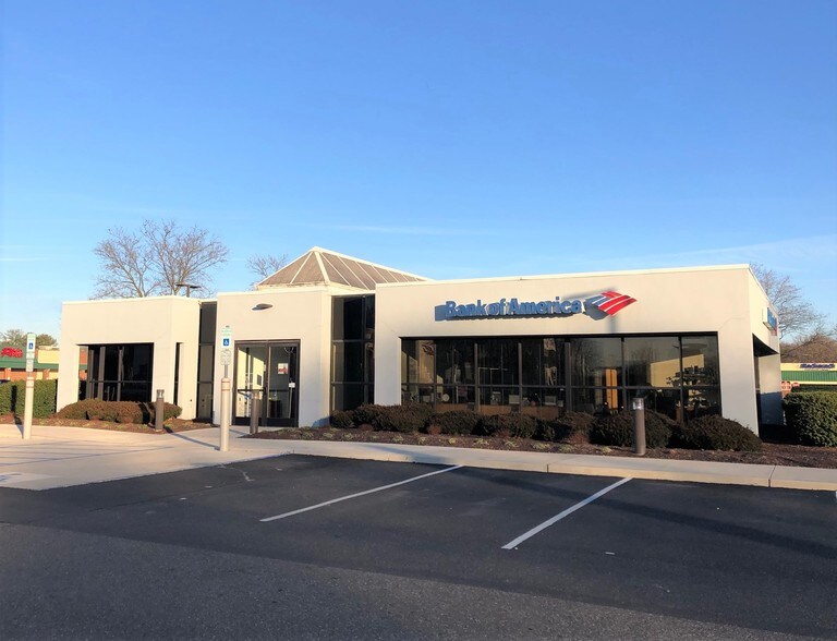 More Photos Of 3600 E Landis Ave, Vineland Bank For Lease