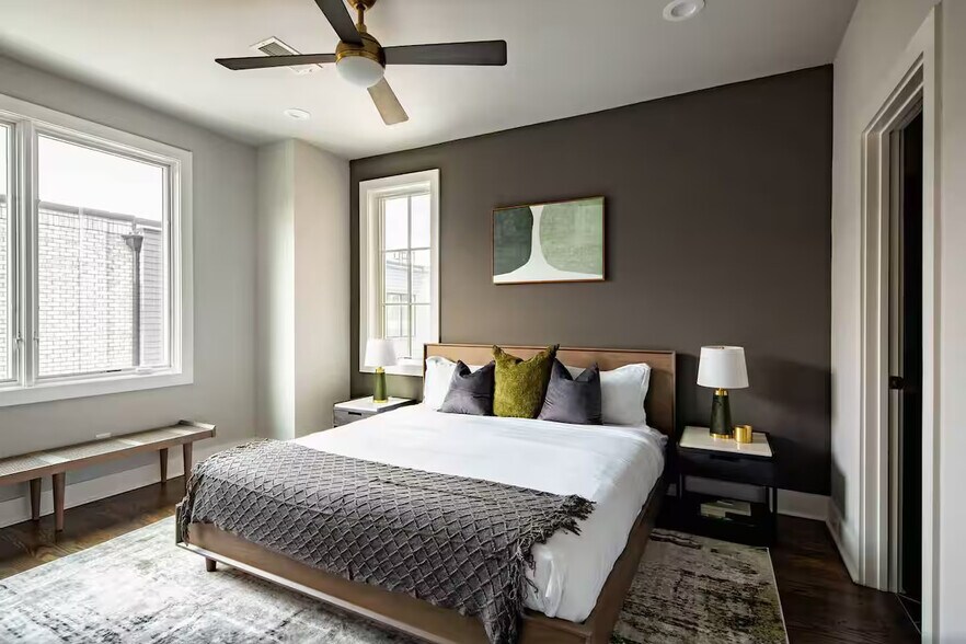 More Photos Of 3206 West End Cir, Nashville Apartments For Sale