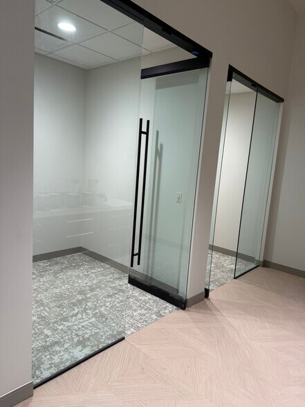 More Photos Of 4415 Marburg Ave, Cincinnati Office For Lease