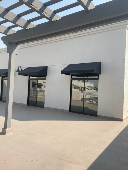 More Photos Of 484 E Los Angeles Ave, Moorpark Unknown For Lease