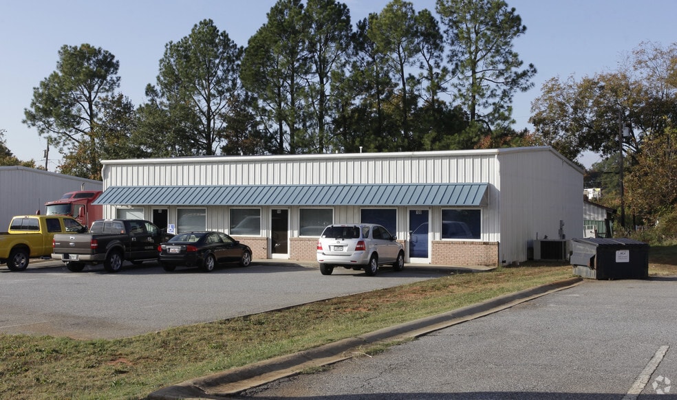 Primary Photo Of 90-100 Northwest Dr, Anderson Unknown For Lease