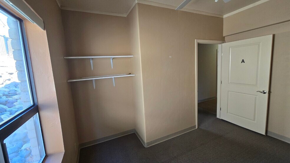 More Photos Of 1202 Willow Creek Rd, Prescott Medical For Sale