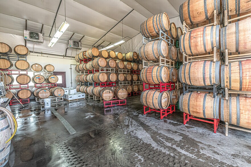 More Photos Of 150 W Boeing Avenue, Walla Walla Industrial For Sale