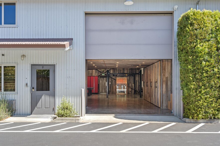 More Photos Of 1229 Grove St, Healdsburg Warehouse For Sale