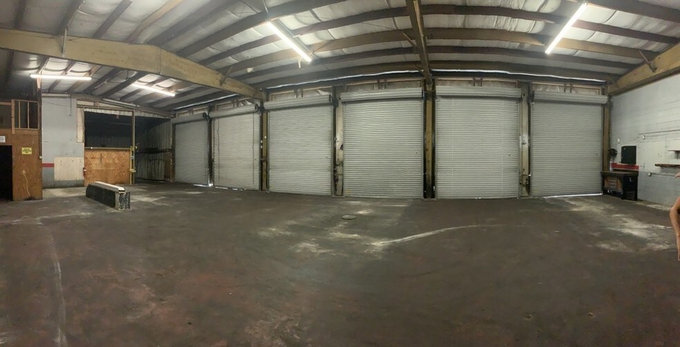 More Photos Of 806 Mason Ave, Daytona Beach General Retail For Sale