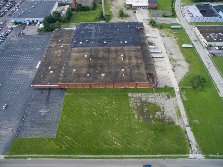More Photos Of 835 S Edwin C Moses Blvd, Dayton Warehouse For Lease