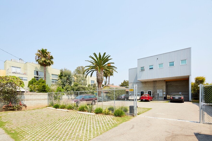 More Photos Of 1548 9th St, Santa Monica Loft Creative Space For Sale