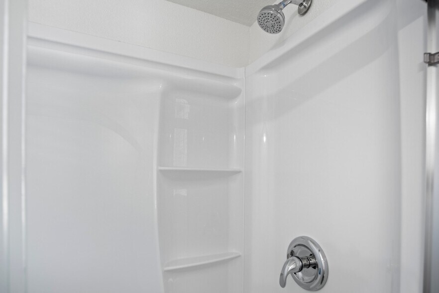 More Photos Of 116 Covena Ave, Modesto Apartments For Sale