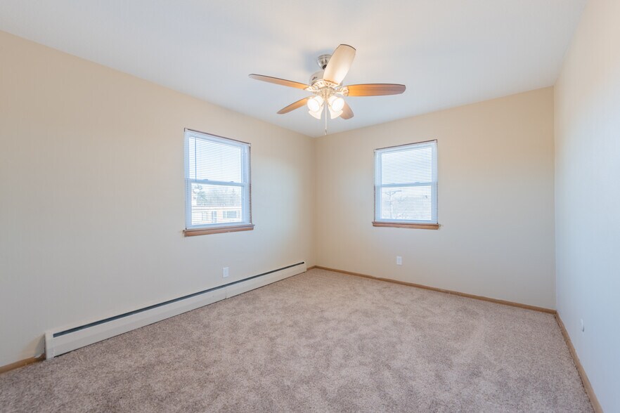 More Photos Of 458 English St, Saint Paul Apartments For Sale