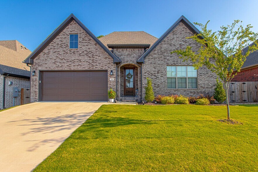 More Photos Of 206 Kanis Ridge Dr, Little Rock Multifamily For Sale