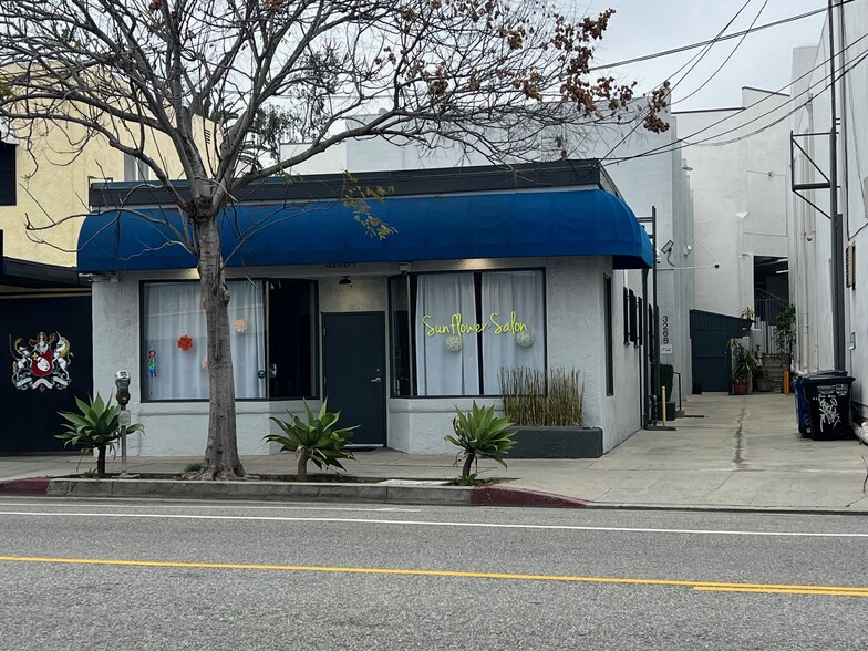 Primary Photo Of 3268 Motor Ave, Los Angeles Storefront Retail Office For Sale