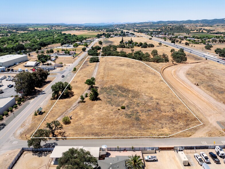 More Photos Of 6229 Monterey Rd, Paso Robles Land For Sale