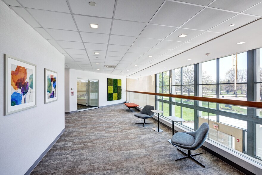 More Photos Of 500 College Rd E, Princeton Office For Lease