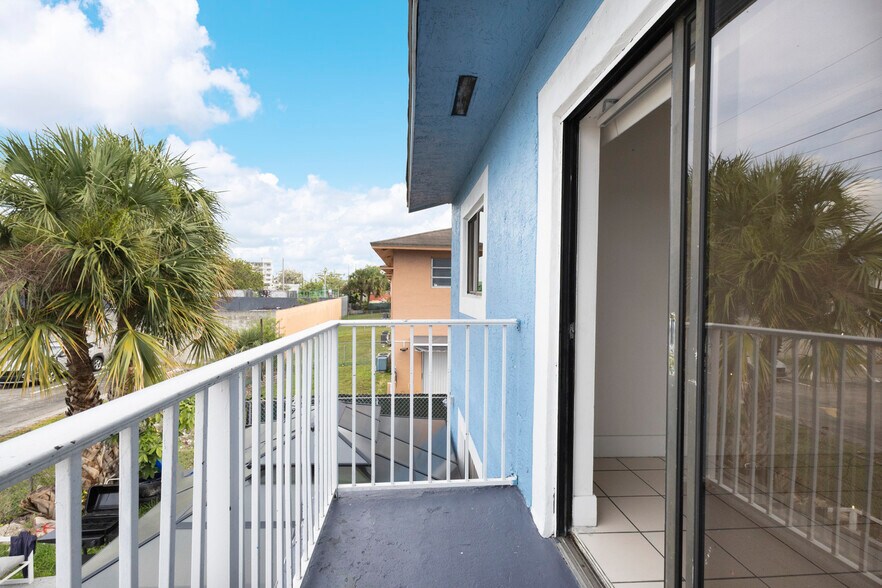 More Photos Of 6305 W 22nd Ct, Hialeah Apartments For Sale