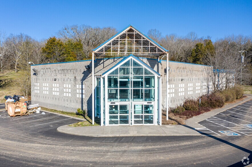 Primary Photo Of 4201 Clarksville Hwy, Nashville Drugstore For Lease