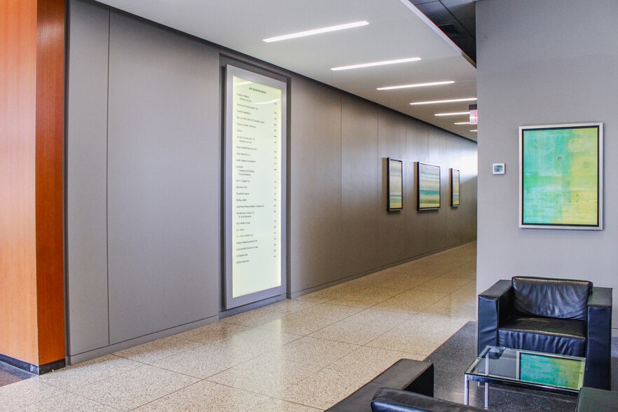 More Photos Of 202 S Michigan St, South Bend Office For Lease