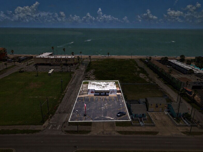 More Photos Of 3314 Surfside Blvd, Corpus Christi Restaurant For Sale