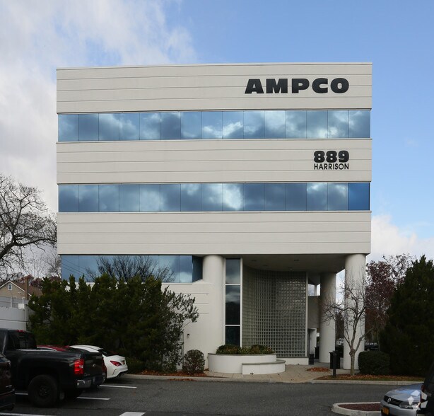 More Photos Of 889 Harrison Ave, Riverhead Office For Lease