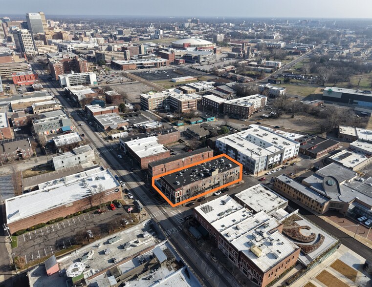 More Photos Of 400 South Main Street, Memphis Hotel For Sale