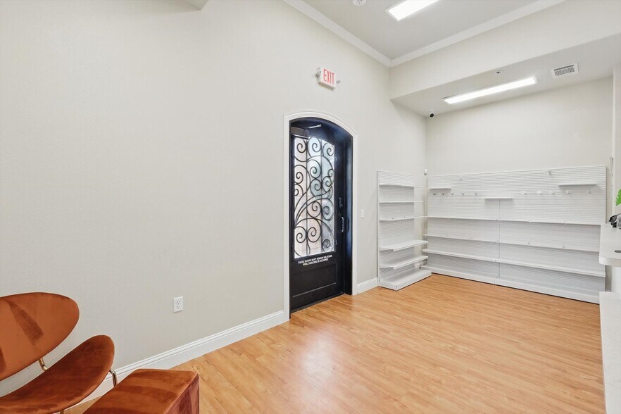 More Photos Of 3848 N Tarrant Pky, Fort Worth Medical For Sale