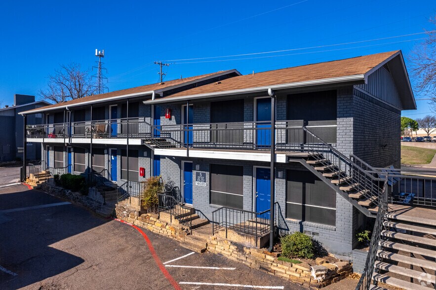 Primary Photo Of 14000 Esperanza Rd, Dallas Apartments For Sale