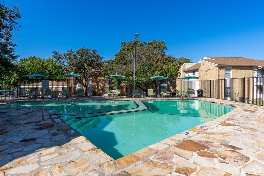 More Photos Of 2200 Aden Rd, Fort Worth Apartments For Sale