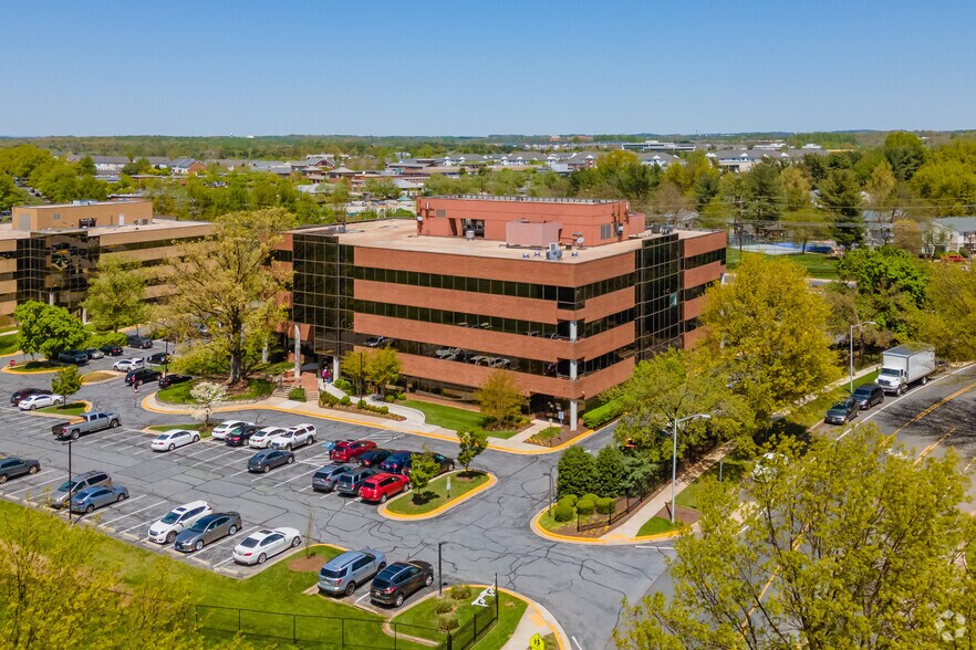 More Photos Of 12800 Middlebrook Rd, Germantown Office For Sale