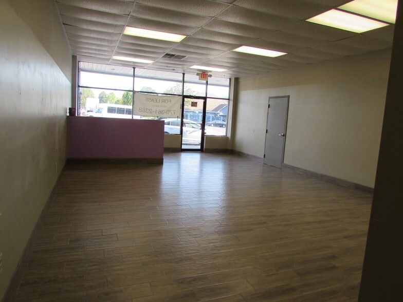 More Photos Of 2399 Lawrenceville Hwy, Lawrenceville Storefront Retail Office For Sale