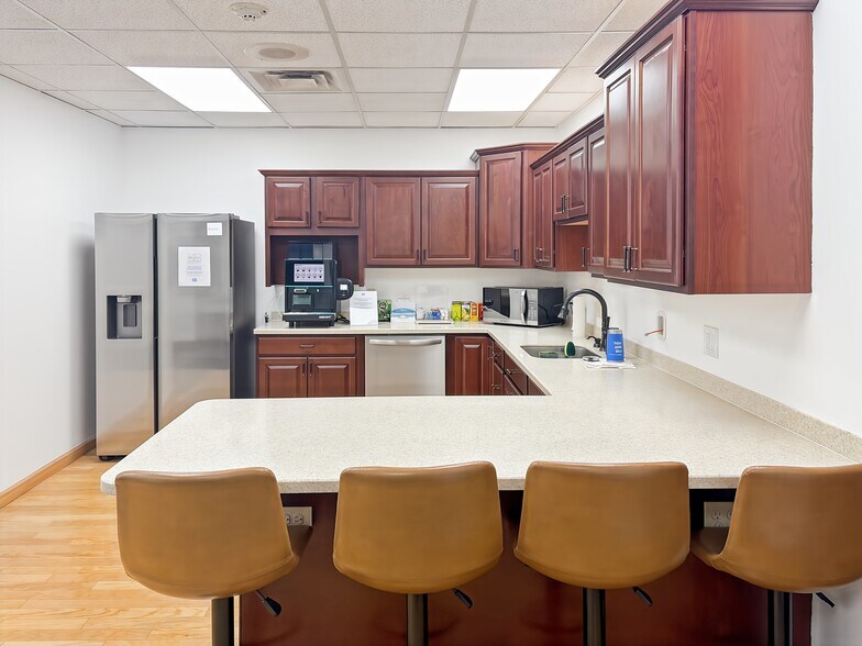 More Photos Of 100 S Main St, Greensburg Coworking Space