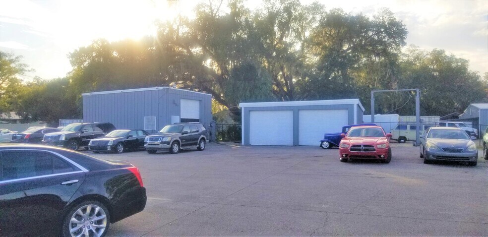 More Photos Of 2800 S Sanford Ave, Sanford Auto Dealership For Lease