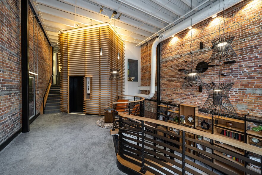 More Photos Of 251 Granby St, Norfolk Office For Sale