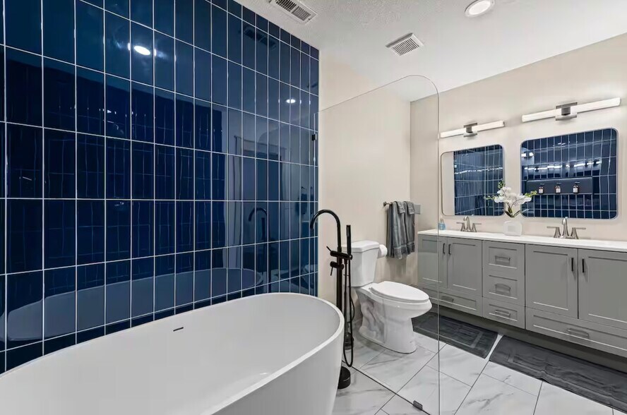 More Photos Of , Blue Springs Specialty For Sale