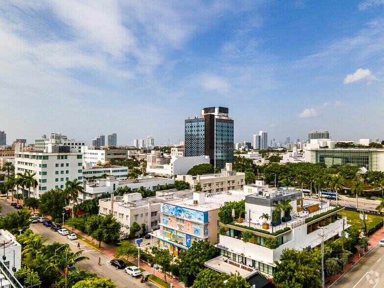 More Photos Of 1680 James Ave, Miami Beach Hotel For Sale