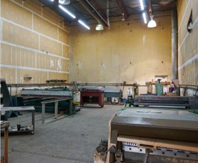 More Photos Of 6755 Graybar Rd, Richmond Warehouse For Sale