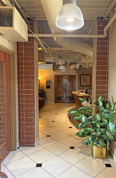 More Photos Of 57 S Broadway St, Akron Office For Lease