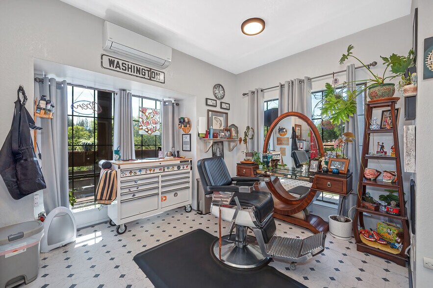 More Photos Of 10015 Alta Sierra Dr, Grass Valley Office Residential For Sale