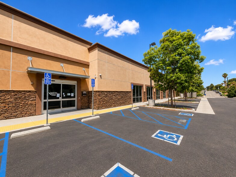 More Photos Of 14337 Imperial Hwy, La Mirada Medical For Sale