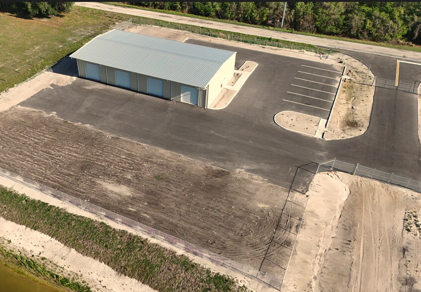 More Photos Of 00 Jamison Road Rd, Mulberry Industrial For Lease