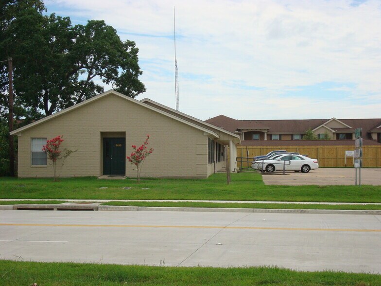 Primary Photo Of 6446 Concord Rd, Beaumont Medical For Lease