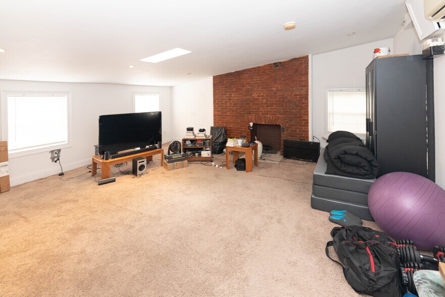 More Photos Of 312 N Paca St, Baltimore Apartments For Sale