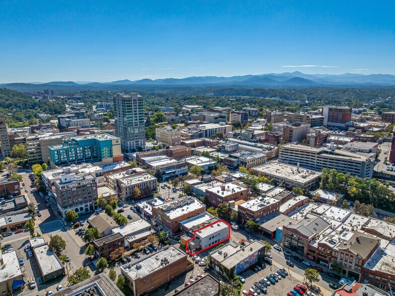 More Photos Of 58 Broadway St, Asheville Storefront Retail Residential For Sale