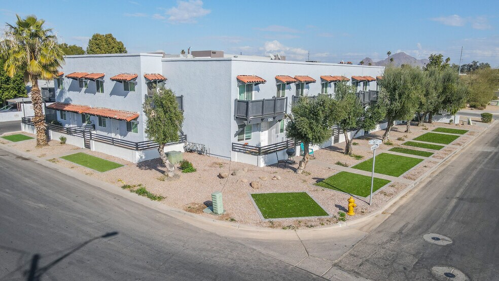 More Photos Of 1504 E Indianola Ave, Phoenix Apartments For Sale