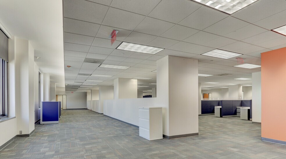 More Photos Of 1 W State St, Trenton Office For Lease