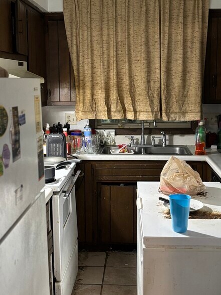 More Photos Of 1747 Oakdale Ave, Green Bay Apartments For Sale